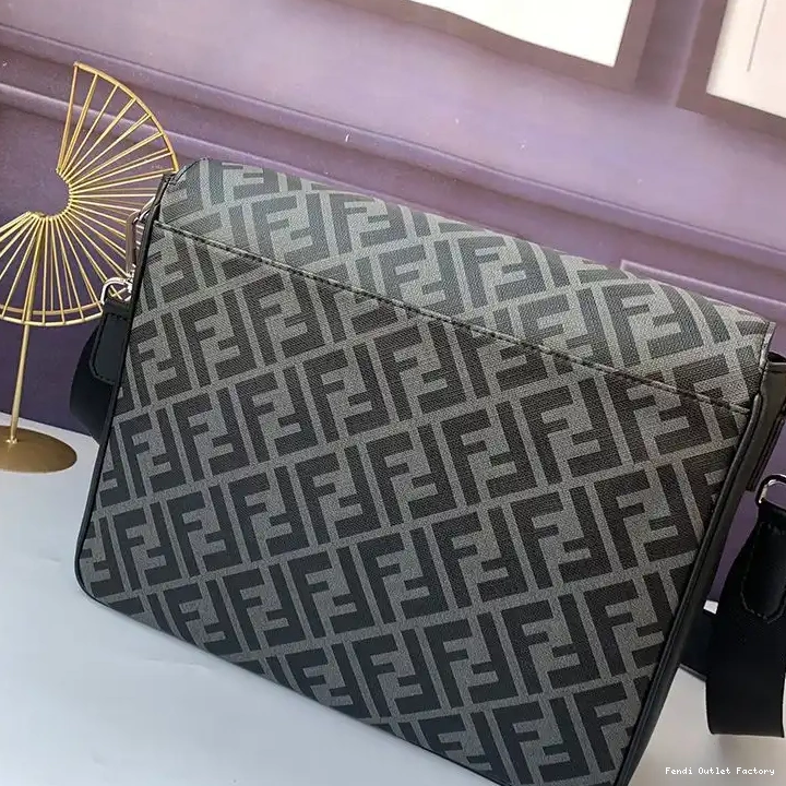 Affordable HOT Fabric Large Bag FF Black Motif Fendi Messenger In 0517